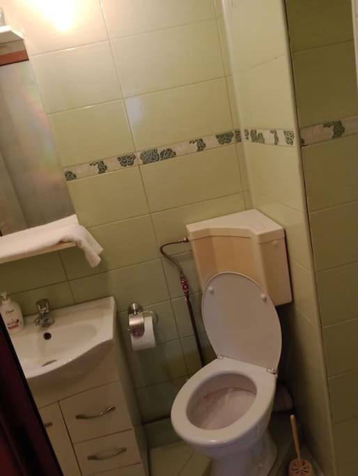 Apartament Ultracentral Kfc クラヨーヴァ エクステリア 写真
