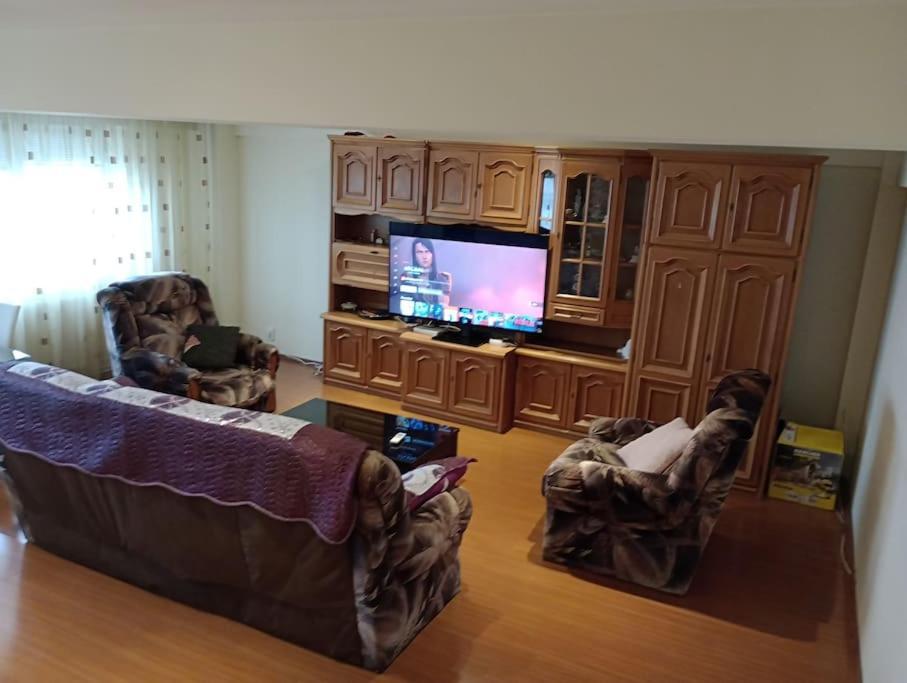 Apartament Ultracentral Kfc クラヨーヴァ エクステリア 写真